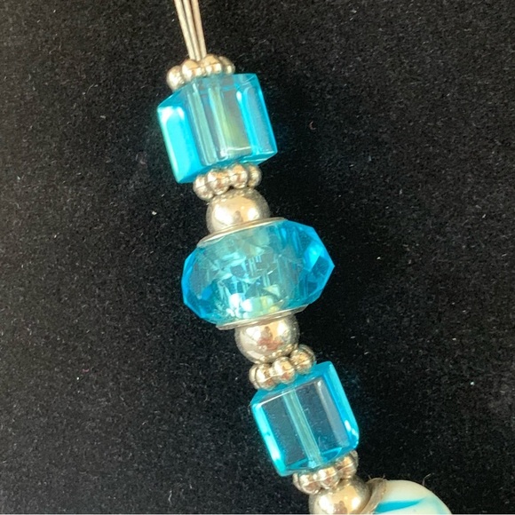 NWT Facets 5th Avenue Blue Art Glass Beaded Necklace Cross Pendant - Picture 3 of 5
